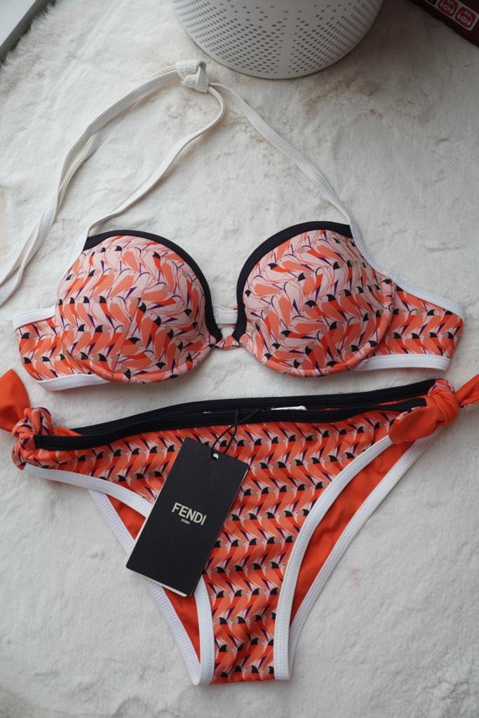 FENDI bikini size XS/S, 女裝, 泳裝, 泳衣- Carousell