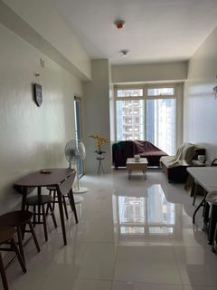 For Rent 3 bedroom in Central Parkwest BGC near Uptown Mall Uptown Parksuites