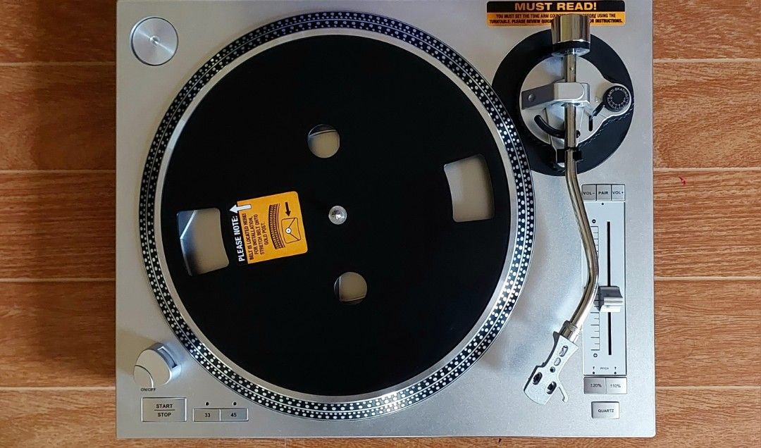 FSPreowned VICTROLA PROSERIES USB 3Speed Record Player Turn Table