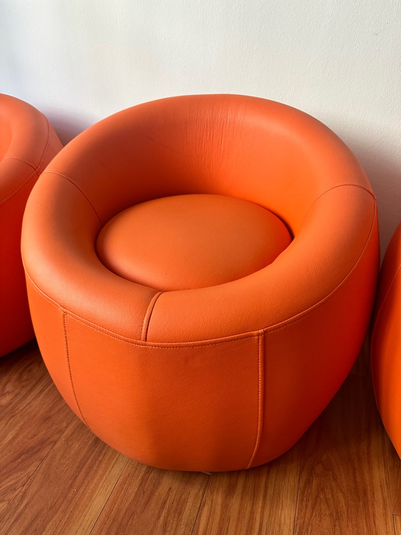 Funky cool swivel chair, Furniture & Home Living, Furniture, Chairs on