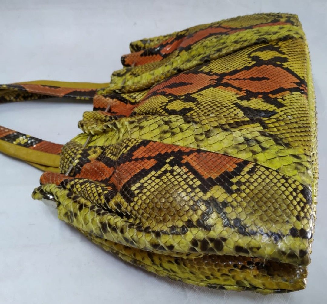 Magnum Fashion Inc Genuine Snakeskin, Purse Handbag Clutch EUC | eBay