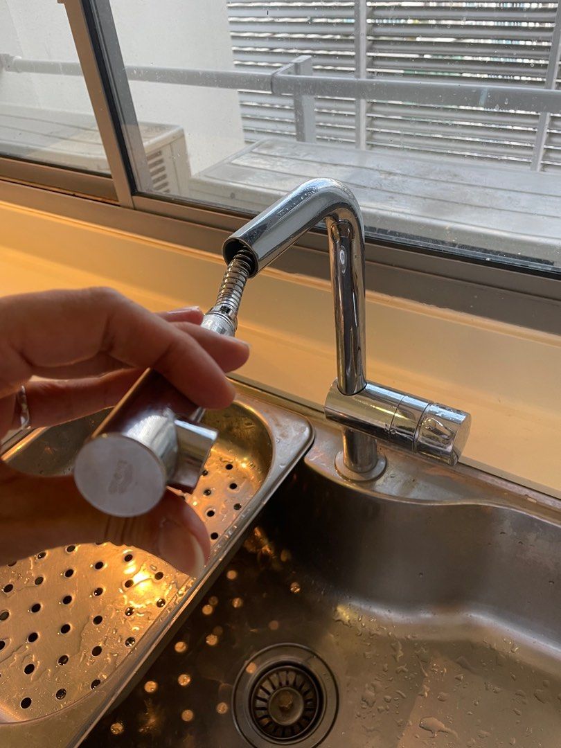 Grohe kitchen mixer tap with extendable faucet, Furniture & Home Living, Bathroom & Kitchen