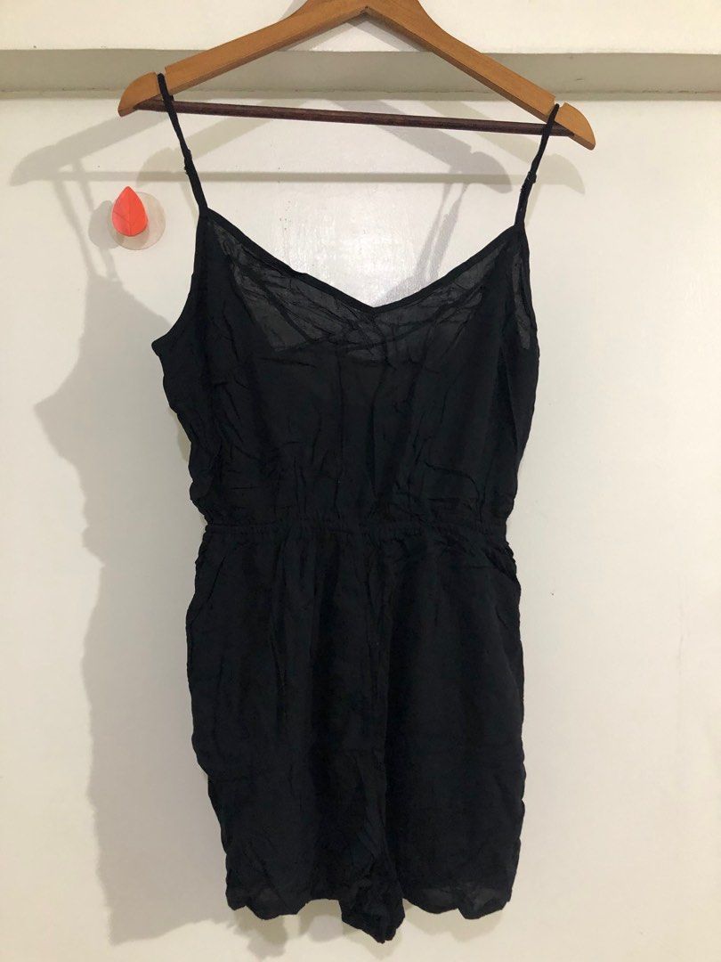H&M Romper (Category: Rompers) located in Manila. Submitted by deeclutter1 (Listing ID 1248151041, Image 1). Description: Bought in HK. Never worn. Still with tag. .