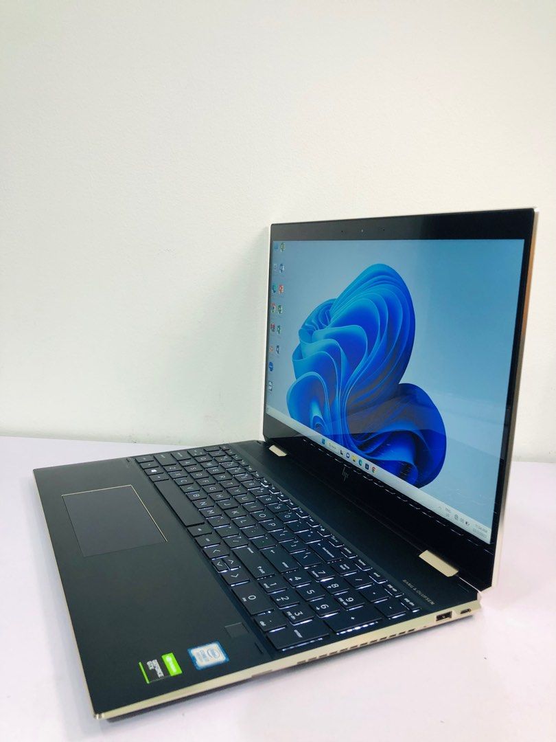 HP Spectre x360 Convertible 15-df1xxx (intel i7-9750H, 6core) Ram