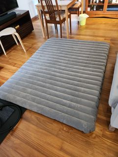 (Category: ) located in . Submitted by siehyean (Listing ID 1248165145, Image 1). Description: .