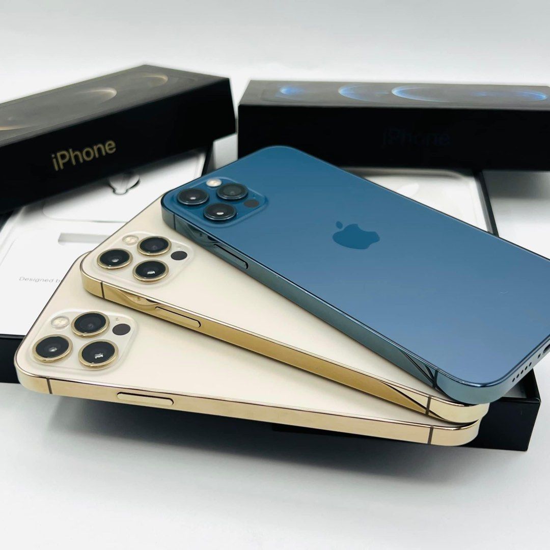 iPhone 12Pro 128gb (Category: iPhone 12 Series) located in Manila. Submitted by TekiCashGadgetsph (Listing ID 1248281337, Image 1). Description: (FU) Openline any sim work - original IPhone not fake Box and cord 2ndhand Good as new not abused! Presentable •Original Lcd • no issue hidden issues • no apple id / iCloud id • Good batthealth • Good cam front/back • Good Performance • Good face id • Good use / plug & play ! • True-tone working • No lag