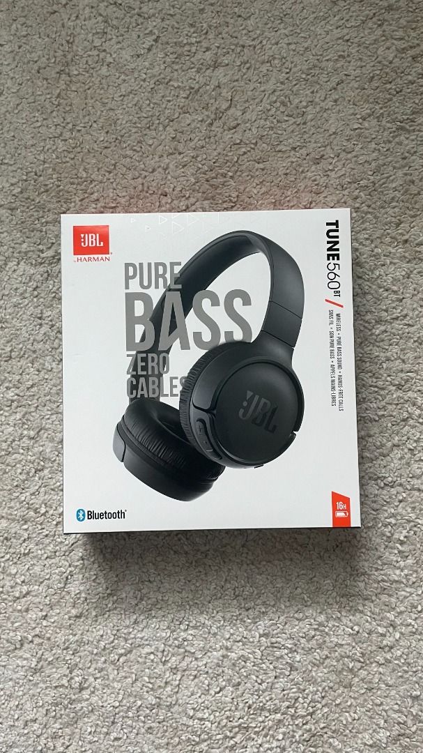 JBL Tune 560BT Audio Headphones Headsets on Carousell