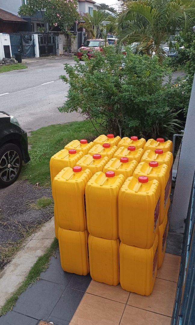 Jerry can , drum, tong, 20 liter, 20 kg, Furniture & Home Living