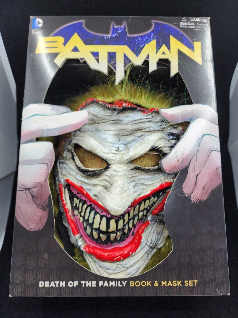 Joker Mask (Category: Western Merchandise) located in Quezon City. Submitted by kanjoshashinka (Listing ID 1248210774, Image 1). Description: Joker Mask from Batman Death of the Family Book set Wala na yung book 850 only QC Area.