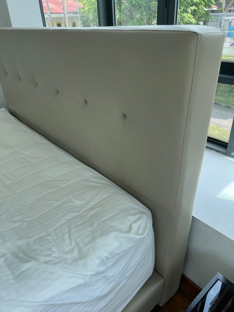 King size bed head, Furniture & Home Living, Furniture, Bed Frames