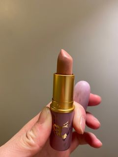 Mac lipstick-feelin sedimental