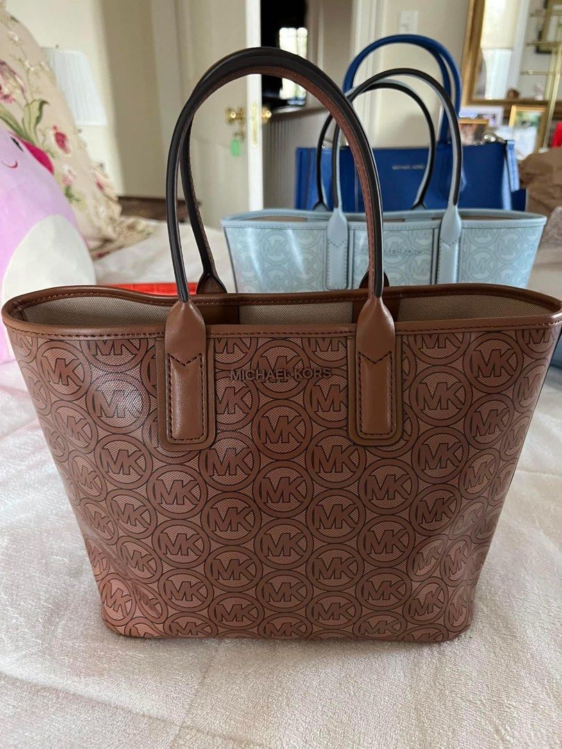 Michael Kors (Category: Luxury Bags & Wallets) located in San Fernando. Submitted by annmhrie (Listing ID 1248151015, Image 3). Description: NEVER USED MICHAEL KORS JODIE MINI TOTE PURSE CHECK PHOTOS PLEASE ASK ME IF YOU HAVE QUESTIONS Please keep in mind, secondhand, pre love, like new no tags handbags and accessories may have minnor imperfections throughout including residual scent from my closet or storage and age. I try to list as many of the