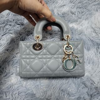 Lv Micro Vanity (mini bag), 名牌, 手袋及銀包- Carousell