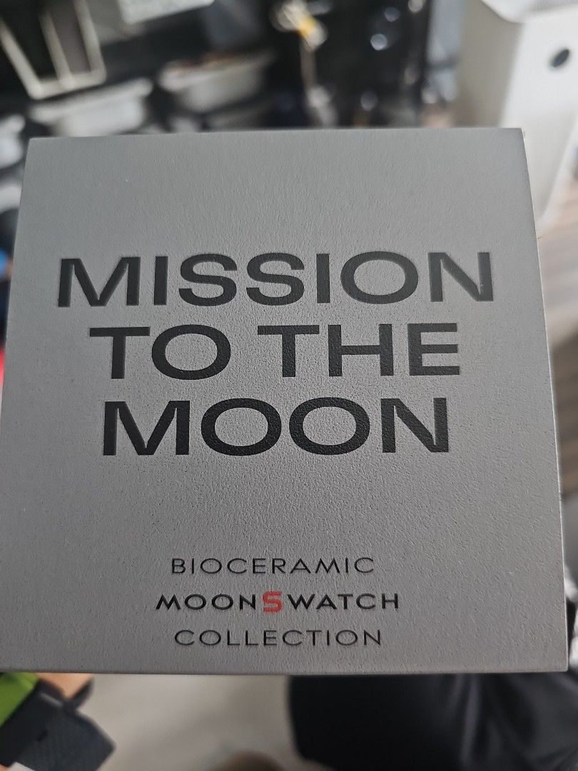 Moonswatch (the basic black) (Category: Watches) located in Singapore. Submitted by mumu.siowfen (Listing ID 1247580422, Image 3). Description: .