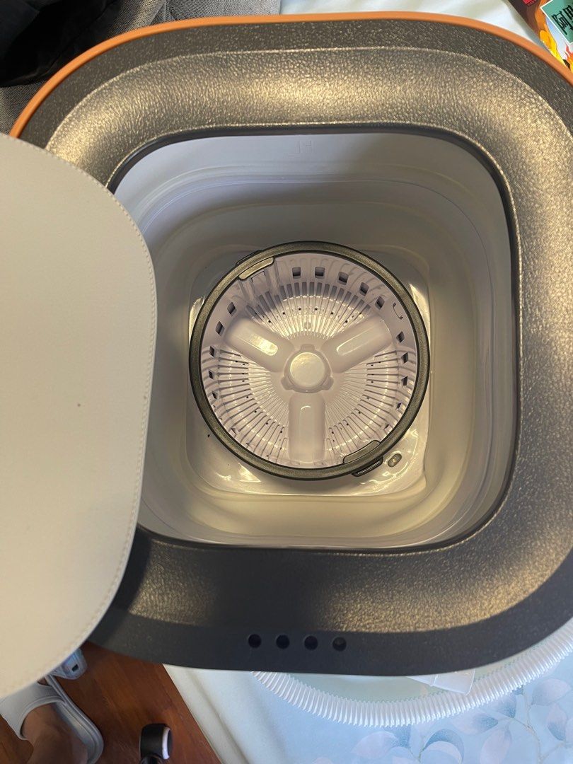 Moyu Portable Mini washing machine F2G, TV & Home Appliances, Washing