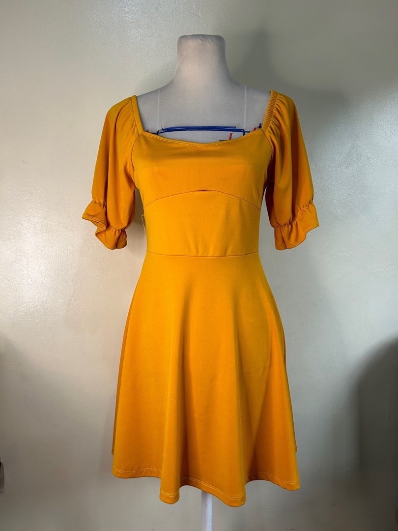 Mustard Color Summer Dress Like New on Carousell