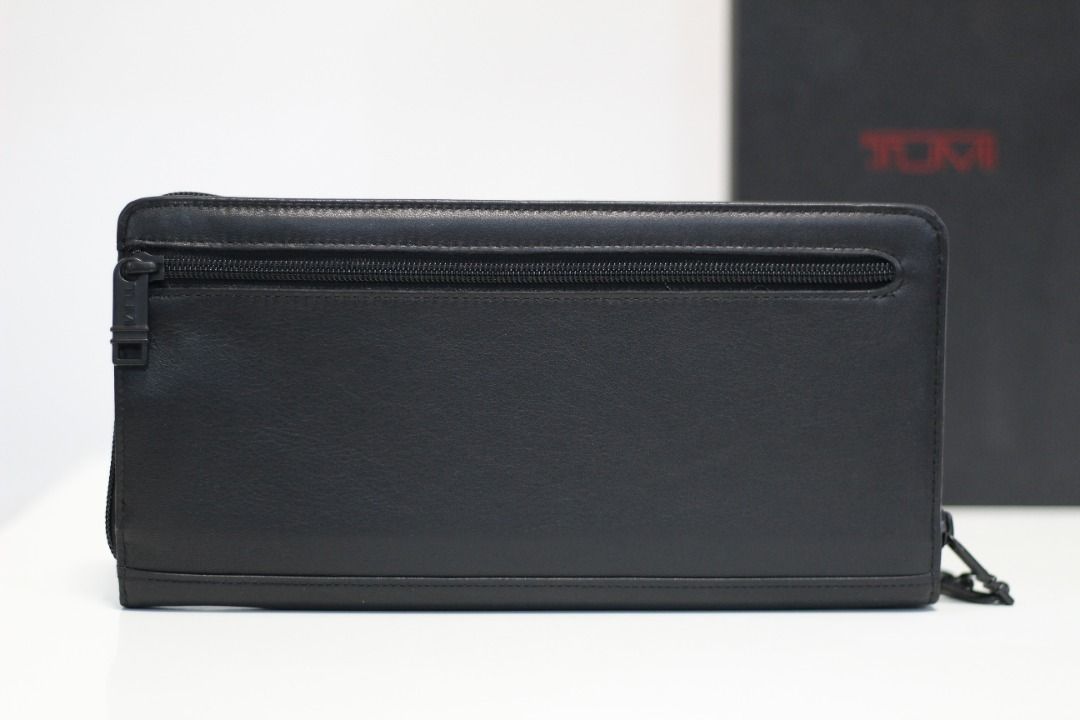 NEW Tumi 01775D Modernist ID Full Grain Soft Napa Leather Lock Zip Travel Case passport wallet clutch purse