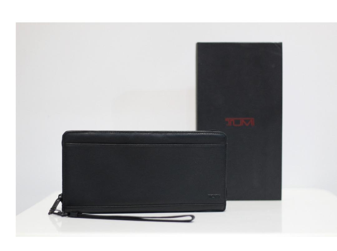 Tumi modernist wallet discount