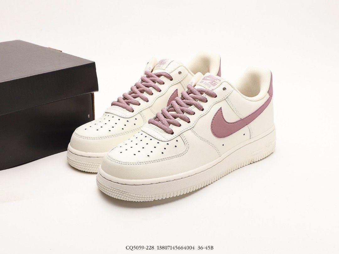 Nike 11 pink store