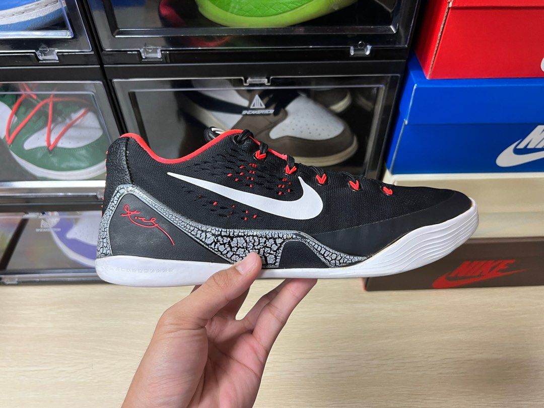 Kobe 9 hotsell em laser crimson