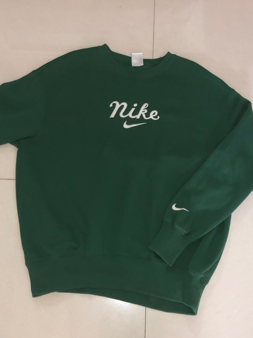 Green nike store vintage sweatshirt