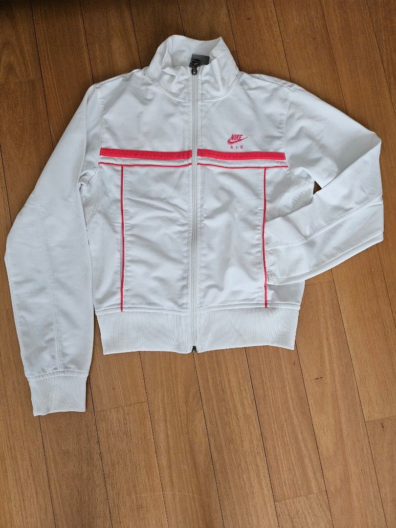 NIKE tracksuit