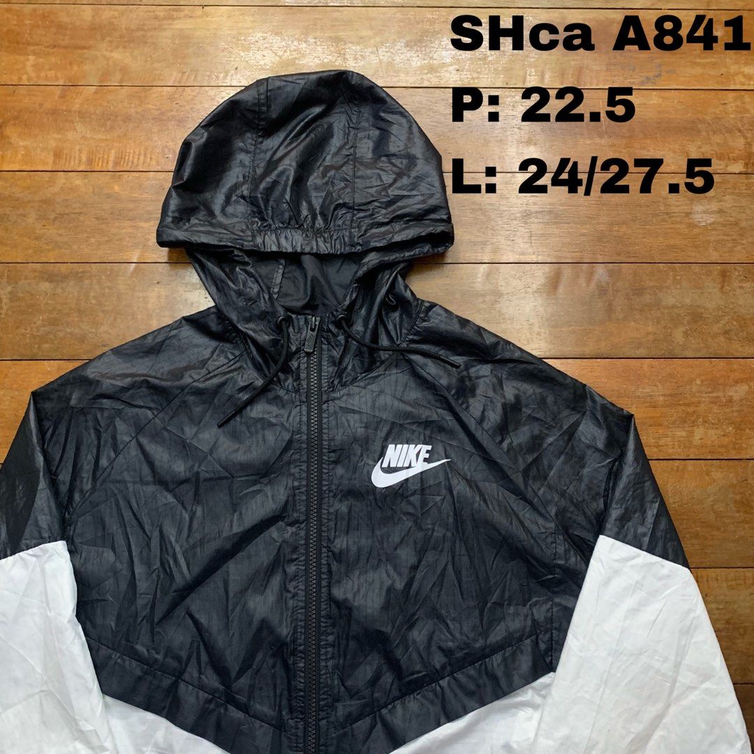 Used shop nike windbreaker