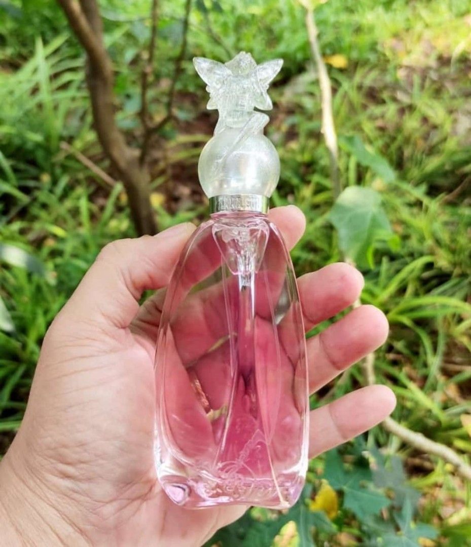 Anna sui magic new arrivals romance
