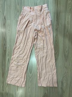 (Category: ) located in . Submitted by queenreloved (Listing ID 1248166488, Image 1). Description: .