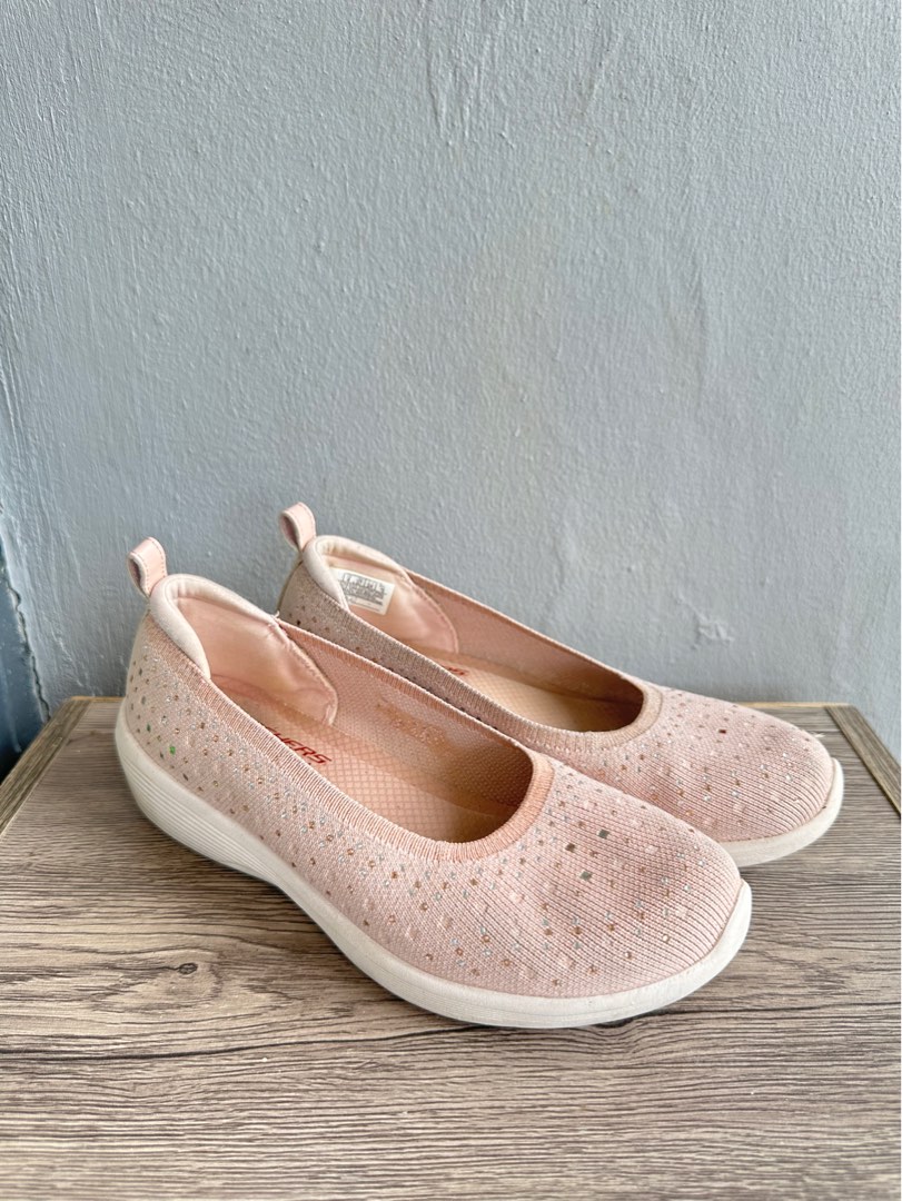 Skechers ballet deals flats pink