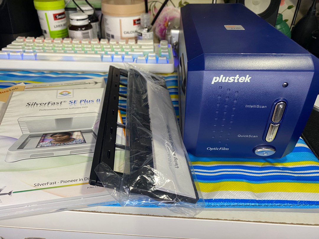 Plustek OpticFilm 8100 Film Scanner, Computers & Tech, Printers ...