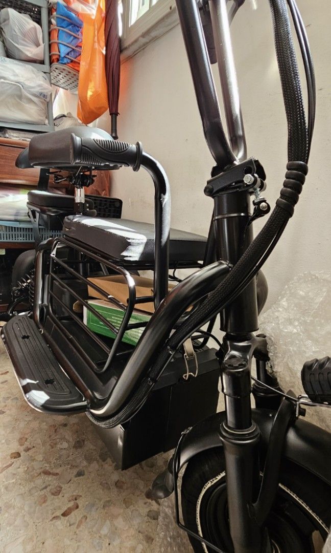 PMD brand new 3 seaters with full suspension PMA food delivery, Sports