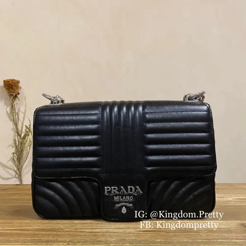 Prada diagramme nappa leather bag store