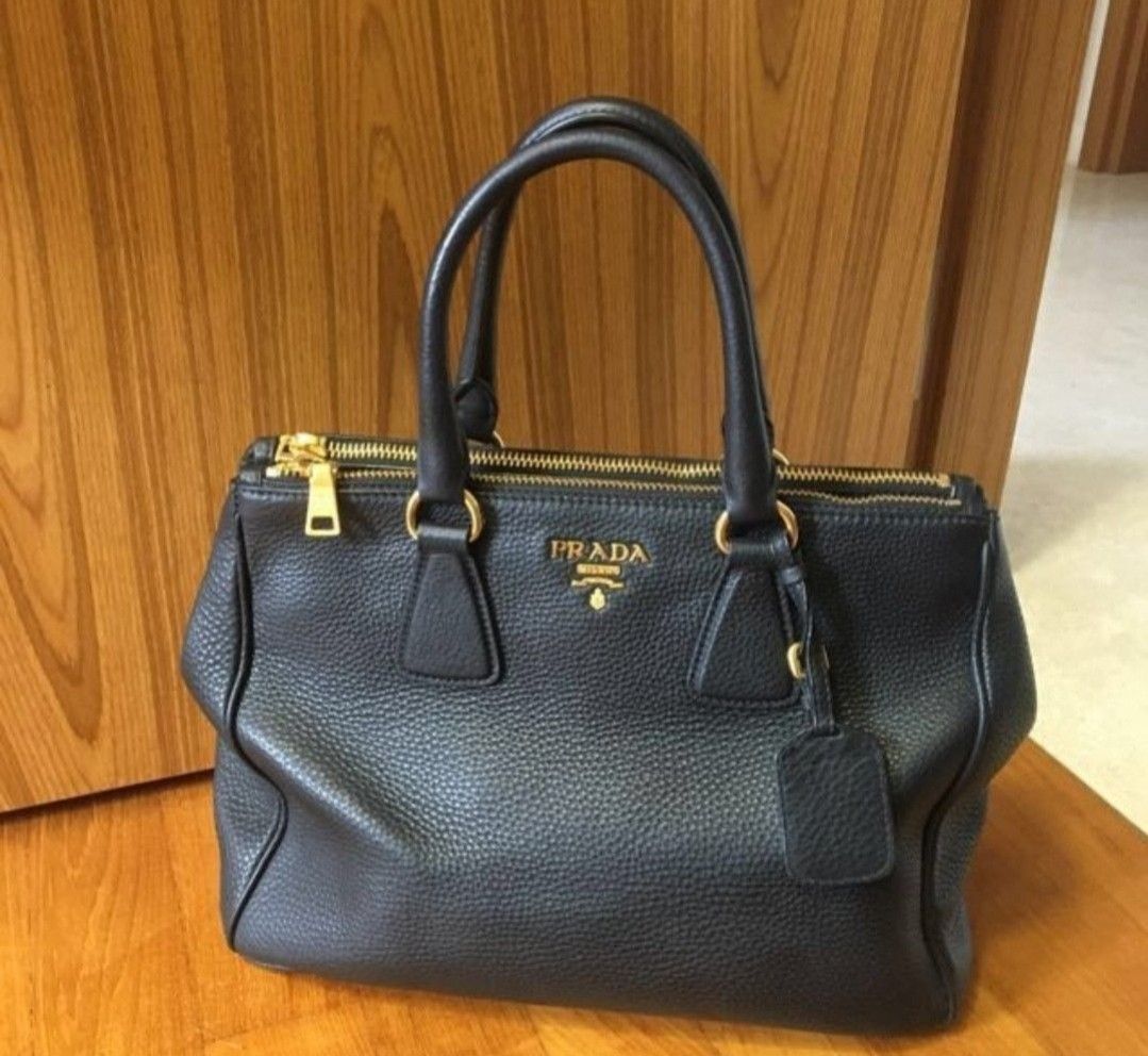 Prada bn2420 sales