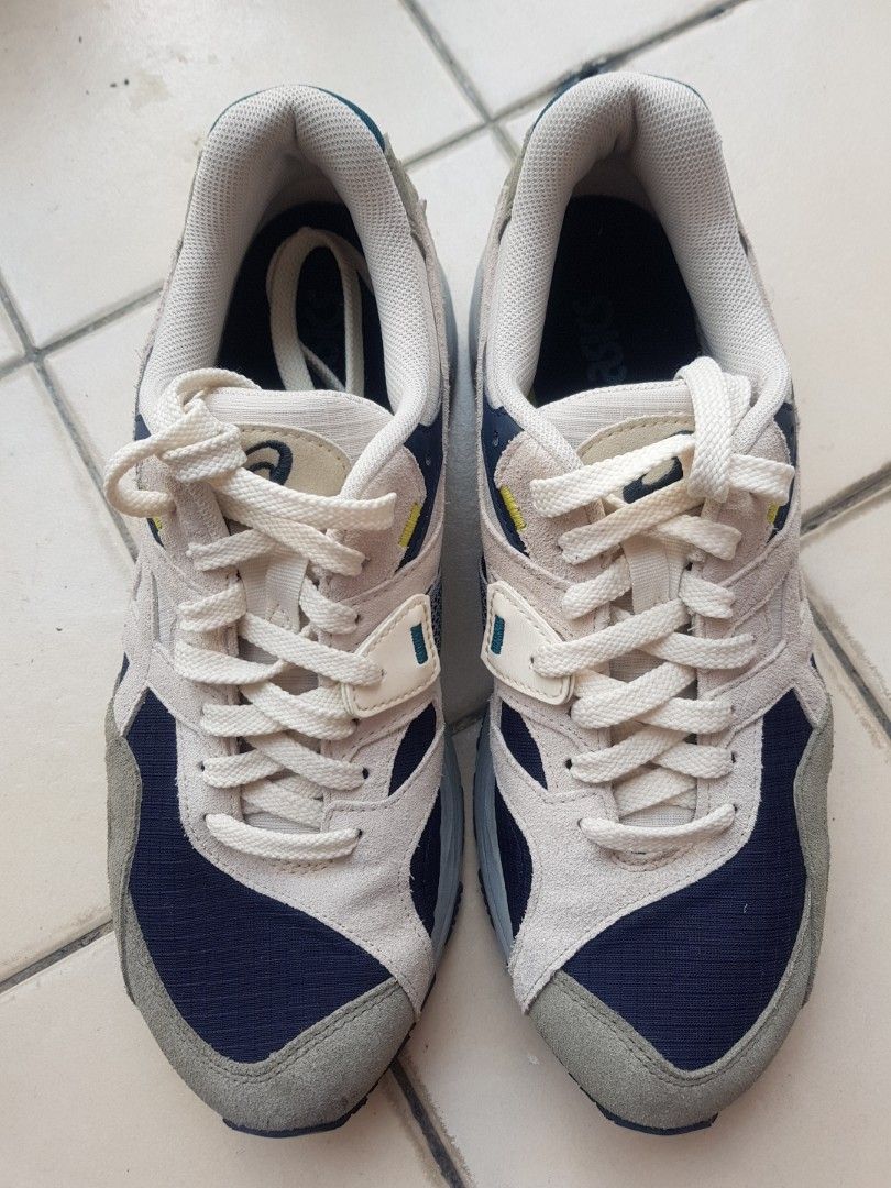 PRELOVED ASICS SHOES Men s Fashion Footwear Sneakers on Carousell