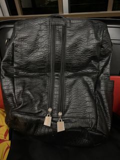 (Category: ) located in . Submitted by preloved697 (Listing ID 1248109715, Image 1). Description: .