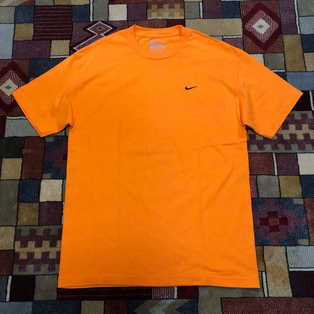 nike loose fit t shirt mens