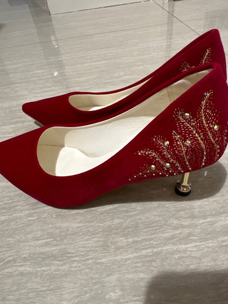 Red and silver heels outlet