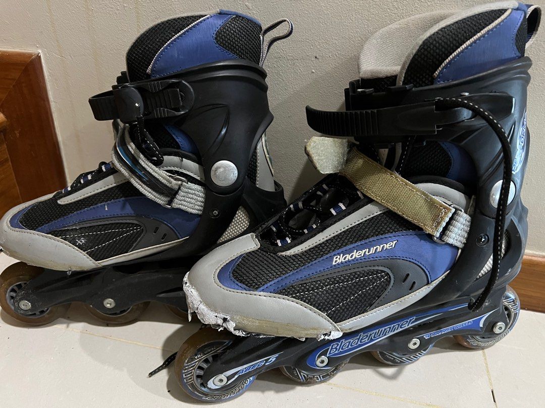 Quad discount skating shoes