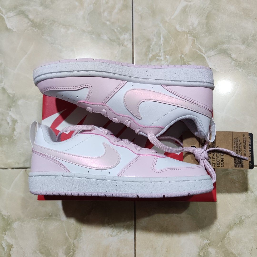 sepatu nike court borough