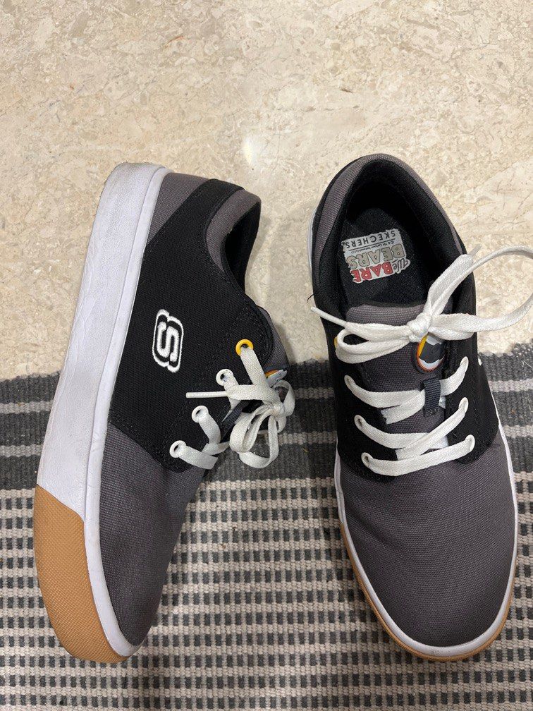 Skechers online fabric sneakers