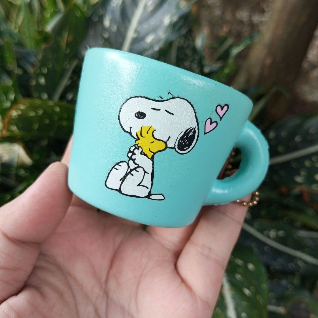 Snoopy Peanuts Coffee Cup Squishy, Hobbies & Toys, Toys & Games on ...