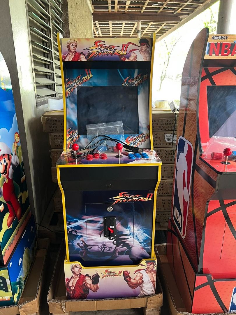 Street Fighter II Arcade Machine, Sports Equipment, Sports & Games, Billiards and Bowling on
