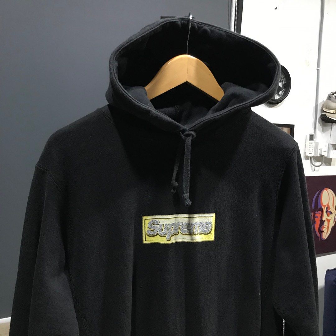 Supreme hoodie, Men's Fashion, Tops & Sets, Hoodies on Carousell