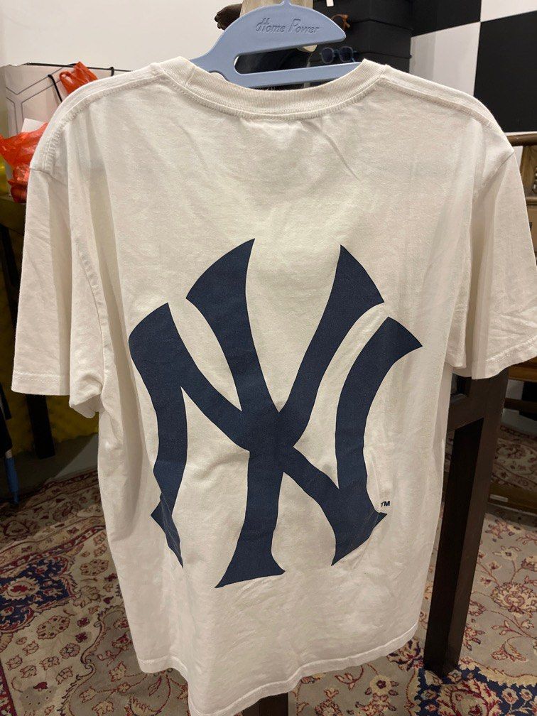 Thrifted Supreme x Yankees Box Logo, Men's Fashion, Tops Sets