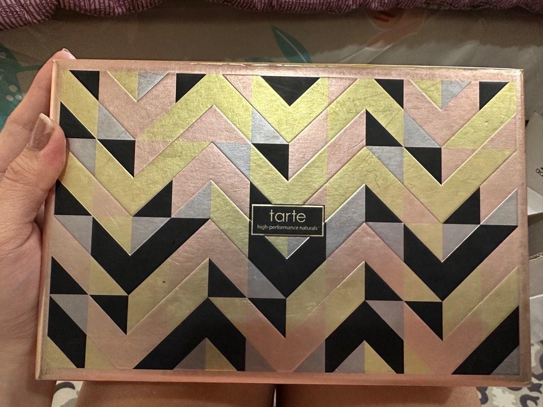 Tarte high top performance naturals