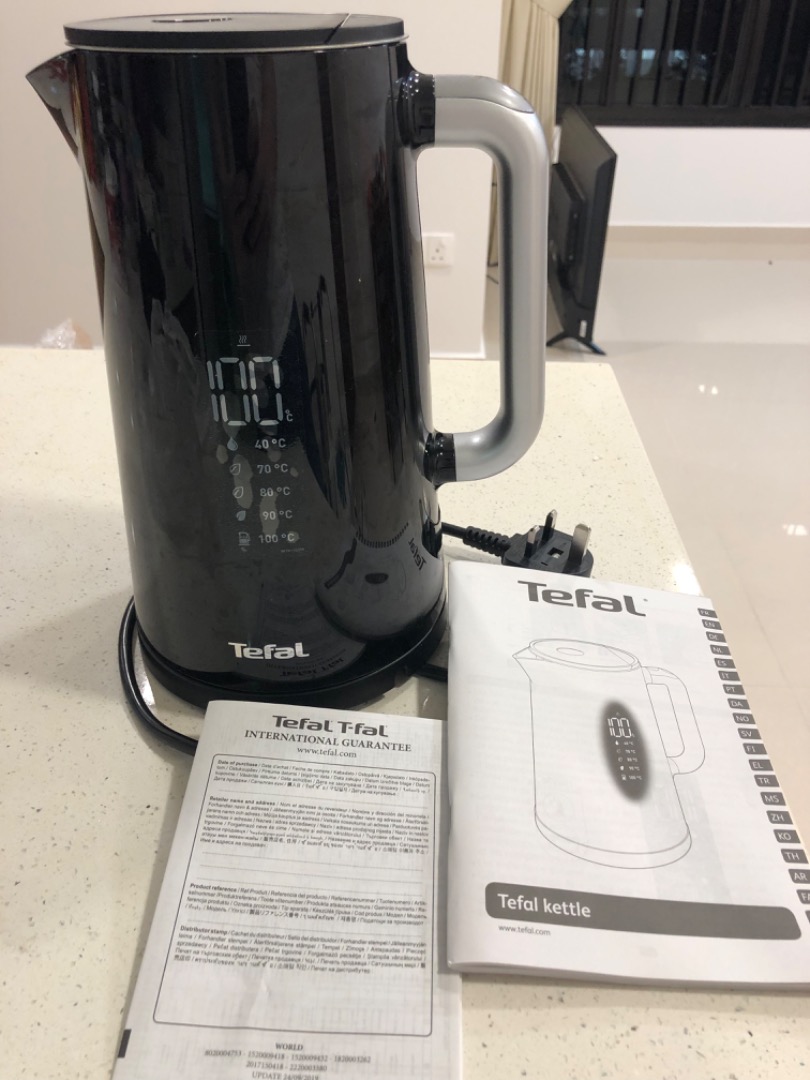 https://media.karousell.com/media/photos/products/2023/8/10/tefal_kettle_1691677211_714baa07