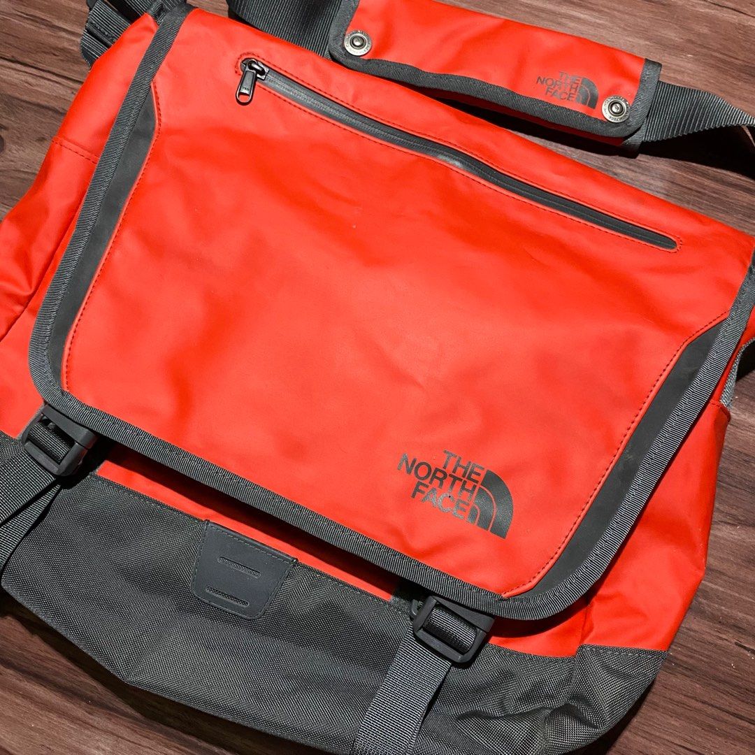 THE NORTH FACE MESSENGER BAG on Carousell