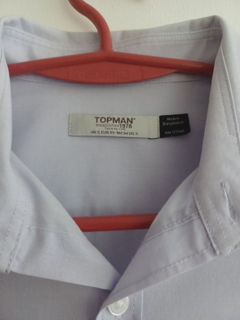 Topman Longsleeve (Category: Formal Shirts) located in Las Pinas. Submitted by _nino_ (Listing ID 1248115716, Image 2). Description: Not really used no flaws been in our cabinet shelfed.