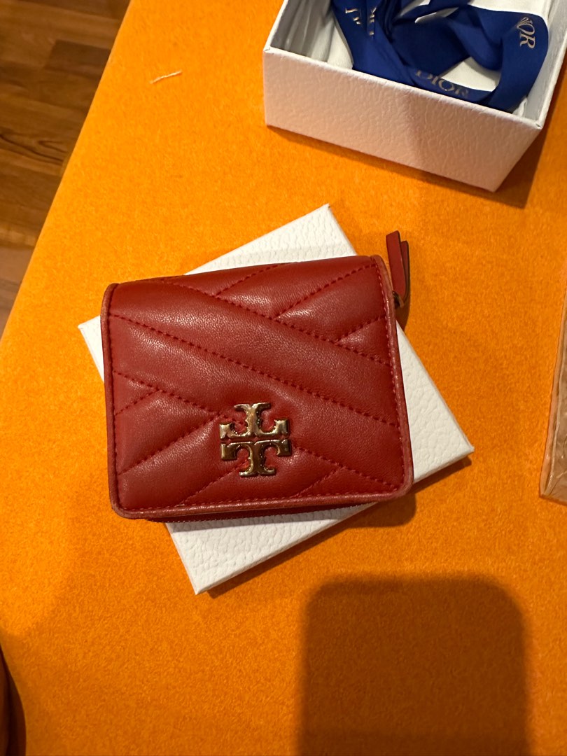 Tory Burch wallet, Luxury, Bags & Wallets on Carousell
